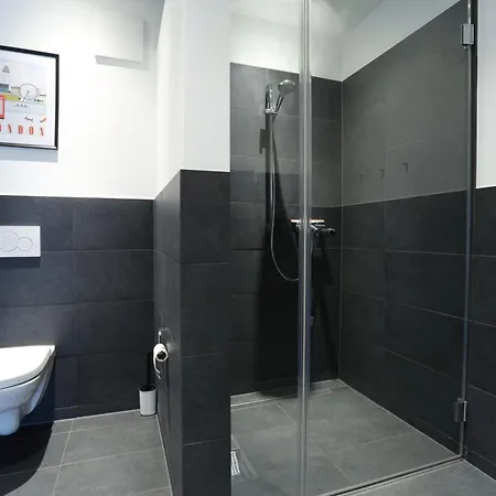 London Erfstadt: Family & Business Haven Near Cologne Apartment Erftstadt